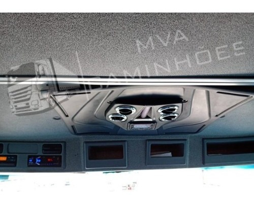 Imagem 6 de 8 de Caminhão Mercedes 1933 - 4x2 T