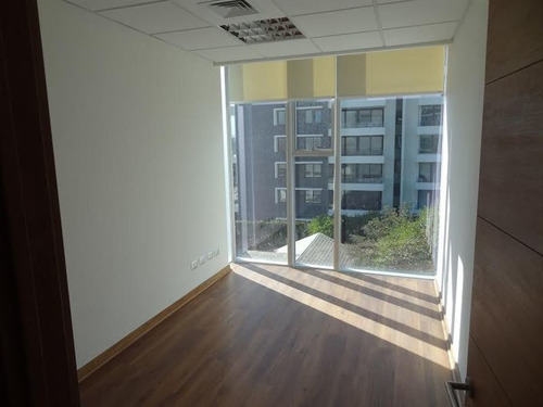 Oficina En Venta De 1 Privado En Vitacura