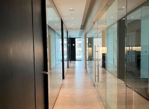 297 M2 Arriendo Oficina Habilitada / Manquehue L1