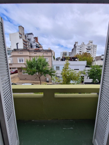 Imagen 5 de 21 de Apartamento Con 2 Dormitorios En Pocitos