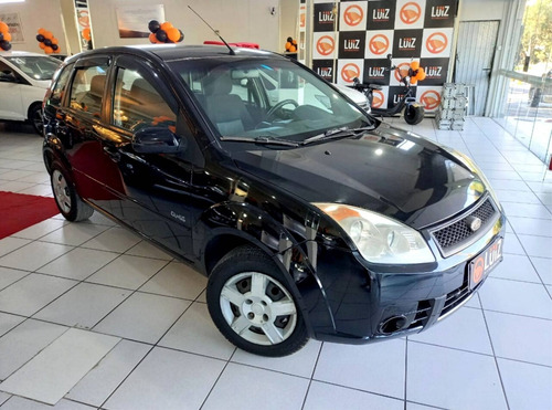Imagem 1 de 6 de Ford Fiesta 1.6 Mpi Hatch 8v Flex 4p Manual