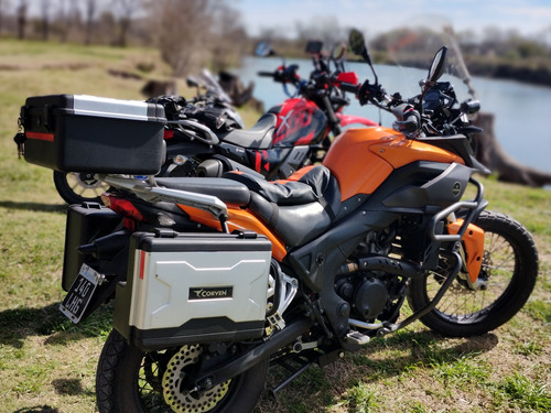 Corven Triax Touring 250