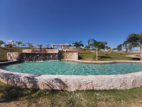 Imagem 9 de 14 de Loteamento Fechado -alto Padrão - Lotes De 500 M2- Facilitados - Pronto Para Construir