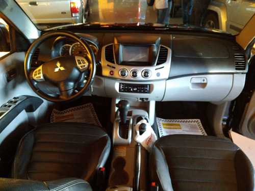 Mitsubishi L200 Triton 4x4 3.2 2013 Diesel
