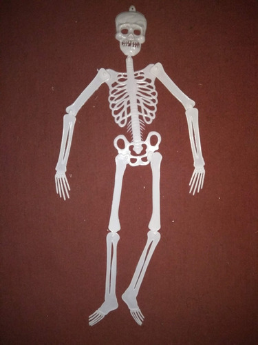 Imagen 1 de 4 de Guirnalda Colgante Calavera Esqueleto Plastico Halloween