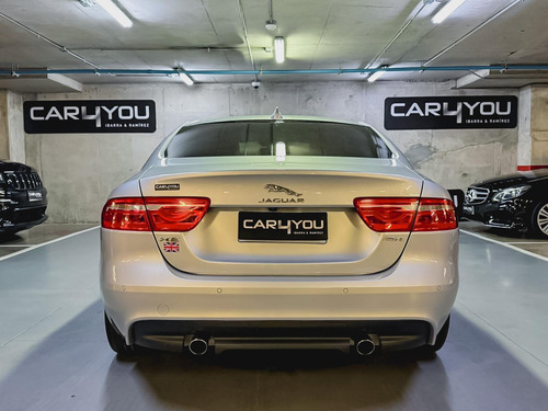 Jaguar XE XE PRESTIGE
