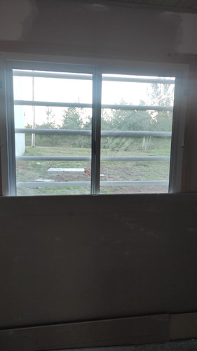 Venta Casa 2 Dormitorios Concordia Barrio Golf