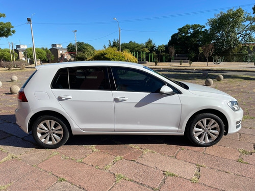 Imagen 8 de 17 de Volkswagen Golf 2015 1.4 Comfortline Tsi Dsg (( Gl Motors ))