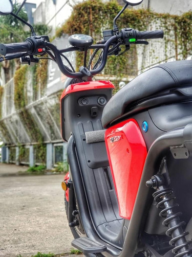 Moto Electrica, Nuuv - U Pro