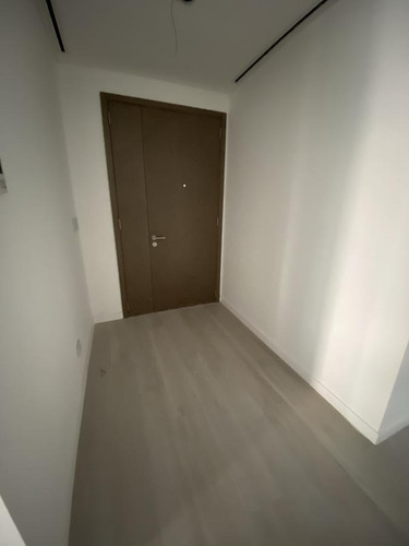 Alquiler Sls Puerto Madero 4 Ambientes 189 Mts2 Cochera Balcon Terraza Vista Al Dique