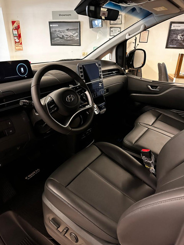 Hyundai Staria Ultimate 4x4