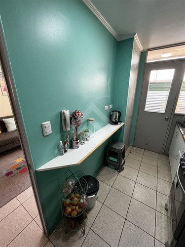 Depto., En Venta De 3 Dorm., 1 Baño, En La Cisterna