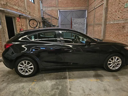 Mazda Mazda 3 2.0 I Touring Mt