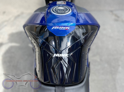 Imagen 4 de 9 de Kit Protector Tanque Con Stomp Grip Hero Hunk 160r
