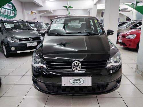 Imagem 2 de 14 de Vw Fox 1.0 G2 Trend Preto 2013 Flex
