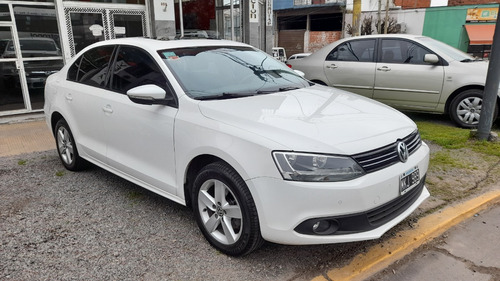 Volkswagen Vento 2.0 Luxury I 140cv Dsg