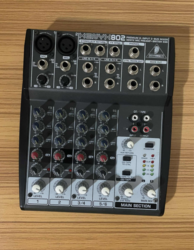 Behringer Xenyx 802 Mixer