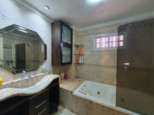 Imagen 11 de 14 de Chalet En Venta En Ituzaingo Norte