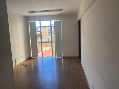 Imagem 4 de 11 de Sala À Venda, 45 M² Por R$ 135.000,00 - Centro - Curitiba/pr - Sa0113