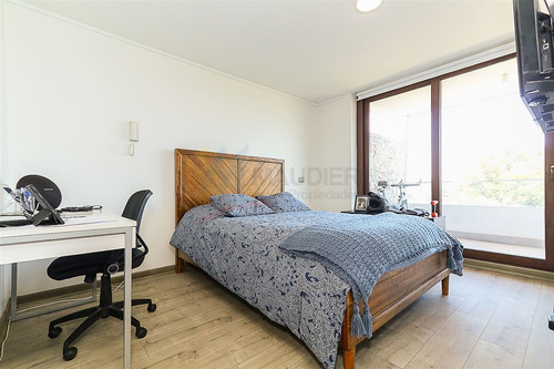 Departamento En Venta De 2 Dorm. En Vitacura