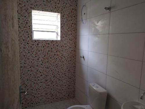 Imagem 9 de 13 de Casa Em Itanhaém Com Piscina E Vaga Para 1 Carro | 7706