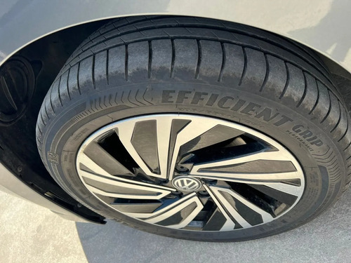 Imagen 9 de 25 de Vento Highline 250tsi Al Us