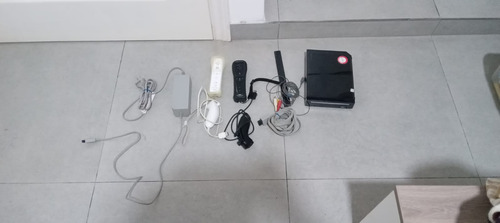 Nintendo Wii Usada (en Muy Buen Estado) Negro (Usado)