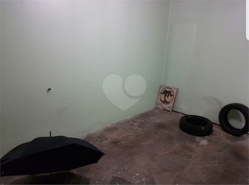 Imagem 18 de 22 de Vende Casa 4 Dormitórios E 1 Garagem Bem Próximo Da Av. Princesa Isabel. - Reo599355