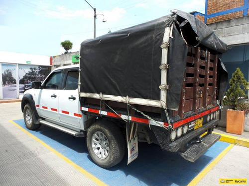 Imagen 6 de 25 de Mazda Bt-50 Estacas Doble Cabina