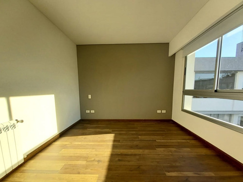 Imagen 5 de 12 de Venta Departamento 4 Ambientes Con Cochera Y Pileta Castelar Cod4776