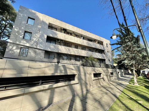 Impecable Departamento Con Cochera Y Bulera Sobre Av. Libertador En Martinez.