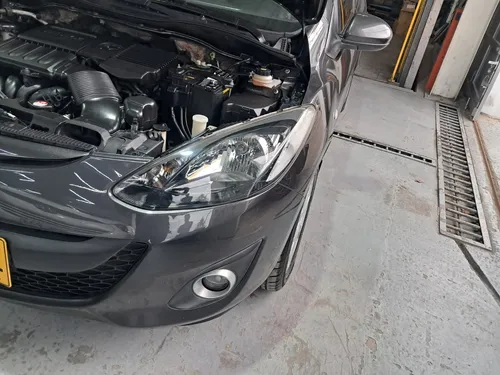 Mazda 2 1.5 15hm1c