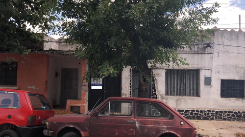 Imagen 4 de 14 de Amplia Casa Céntrica En Durazno, Oportunidad Inversión