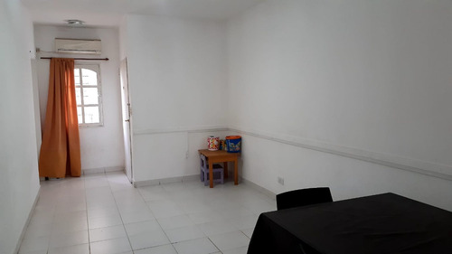 Imagen 2 de 8 de Departamento En Venta 3 Dormitorios Neuquen