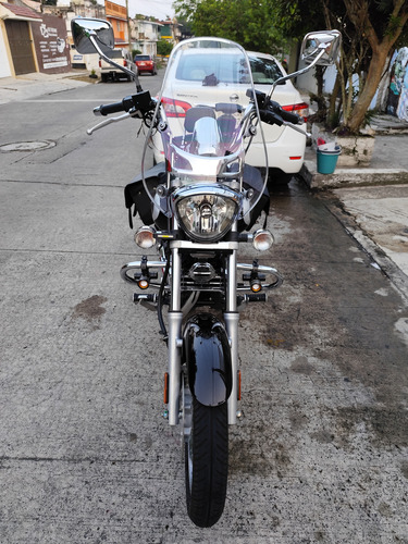 Bajaj Avenger Cruise 220