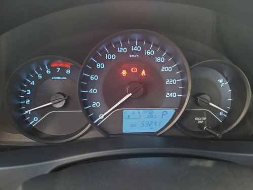 Imagem 7 de 13 de Corolla Gli Uper 1.8 Automatico Flex 2018/2019 Branco