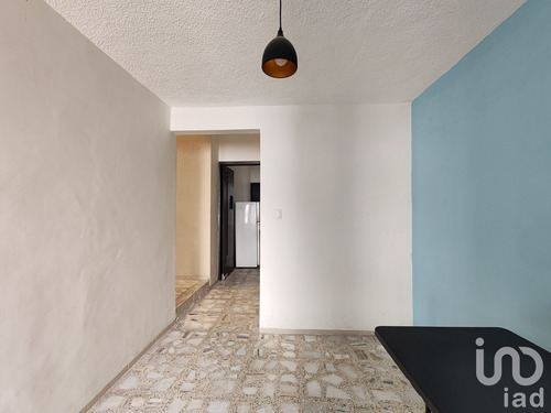 Venta Casa 5 Ambientes Ricardo Flores Magón