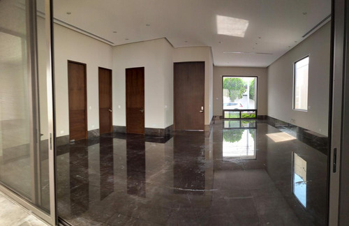Casa En Venta Los Rios Col Del Valle San Pedro Garza Garcia