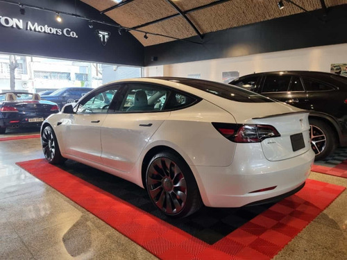 Imagen 5 de 8 de Tesla Model 3 Lr Llanta 18 2023 Hilton Motors Co