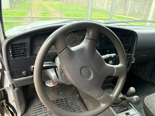 Toyota Hilux Pick-Up 3.0 Cd Srv I 171cv 4x4