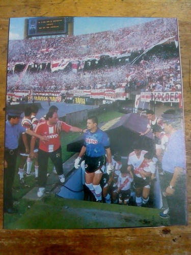 Recorte River Plate De Burgos Y Hinchada