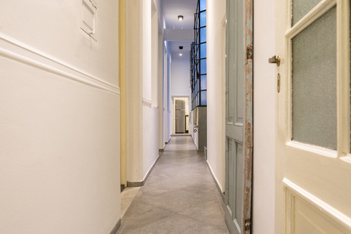 Departamento Piso Estilo Frances 160 Metros Reciclado -zona Plaza San Martin- Retiro- Prox Puerto Madero -ideal Inversor Equipado Renta Temporaria.
