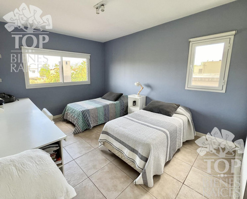 Casa En Venta En Santa Barbara