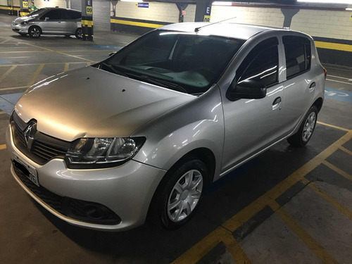 Renault Sandero 1.0 16v Authentique Hi-flex 5p