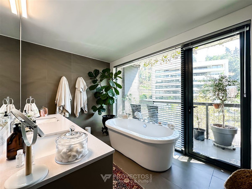 Increíble Depto En Venta De 4 Dorm. En Sector Lo Curro