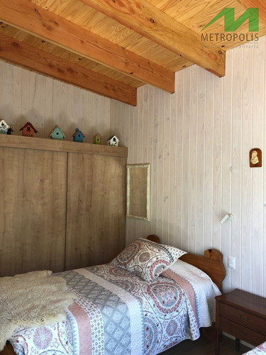 Casa En Venta De 3 Dorm. En Vichuquén