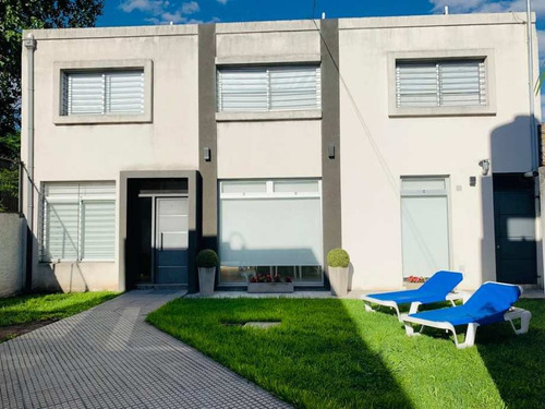 Imagen 2 de 14 de Casa Ph En Venta En Ituzaingo Norte