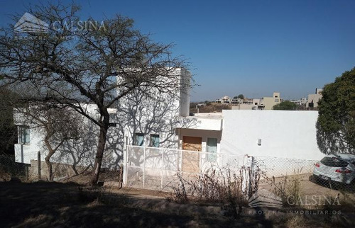 Casa En  Venta En Valle Del Sol Mendiolaza Calle Las Palomas Al 300