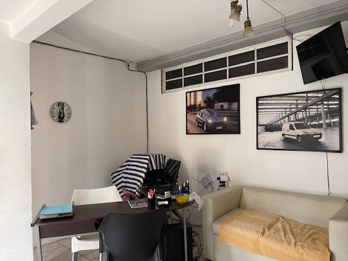 2 Locales Y 3 Departamentos Con Cocheras En Venta En Marcos Paz