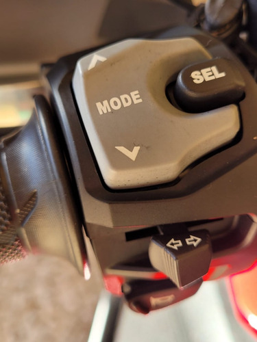 Imagem 12 de 12 de Suzuki V-strom 650 Xt Abs
